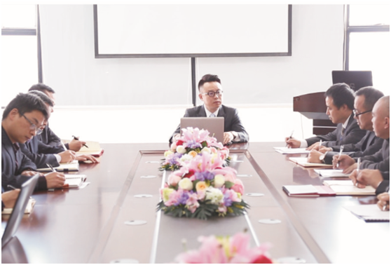 超人廚衛(wèi)董事長羅子?。阂宰儜?yīng)變，以變制變