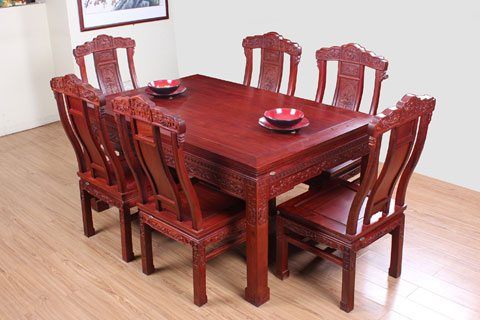 再來(lái)說(shuō)說(shuō)，國(guó)內(nèi)紅木家具品牌哪一個(gè)比較好?